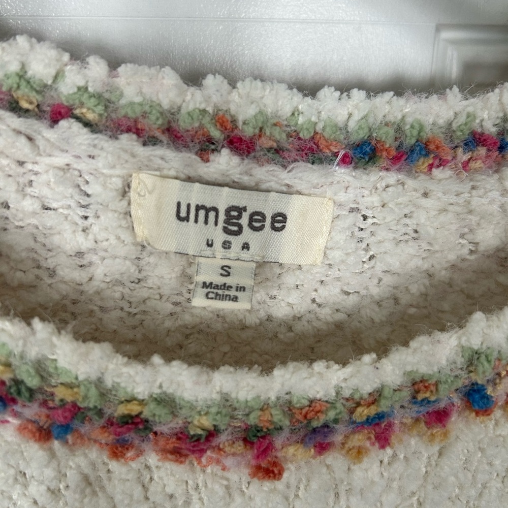 Umgee Women's Cream and Pastel Knit Sweater - Picture 2 of 3